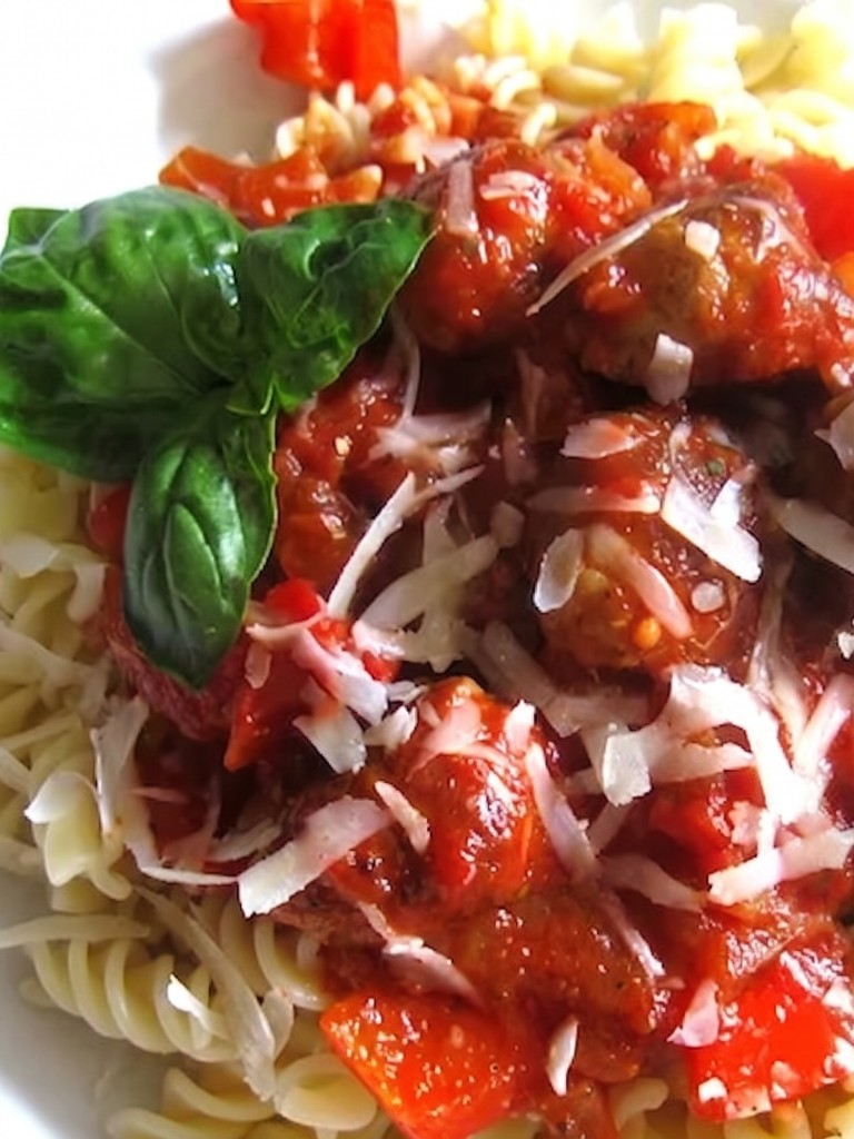 Bratwurst-Paprika-Pasta